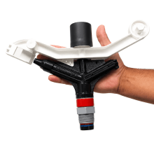 Aspersor 7025 Mini-Canhão Plástico Senninger  Raio de 17 à 25,5 metros 